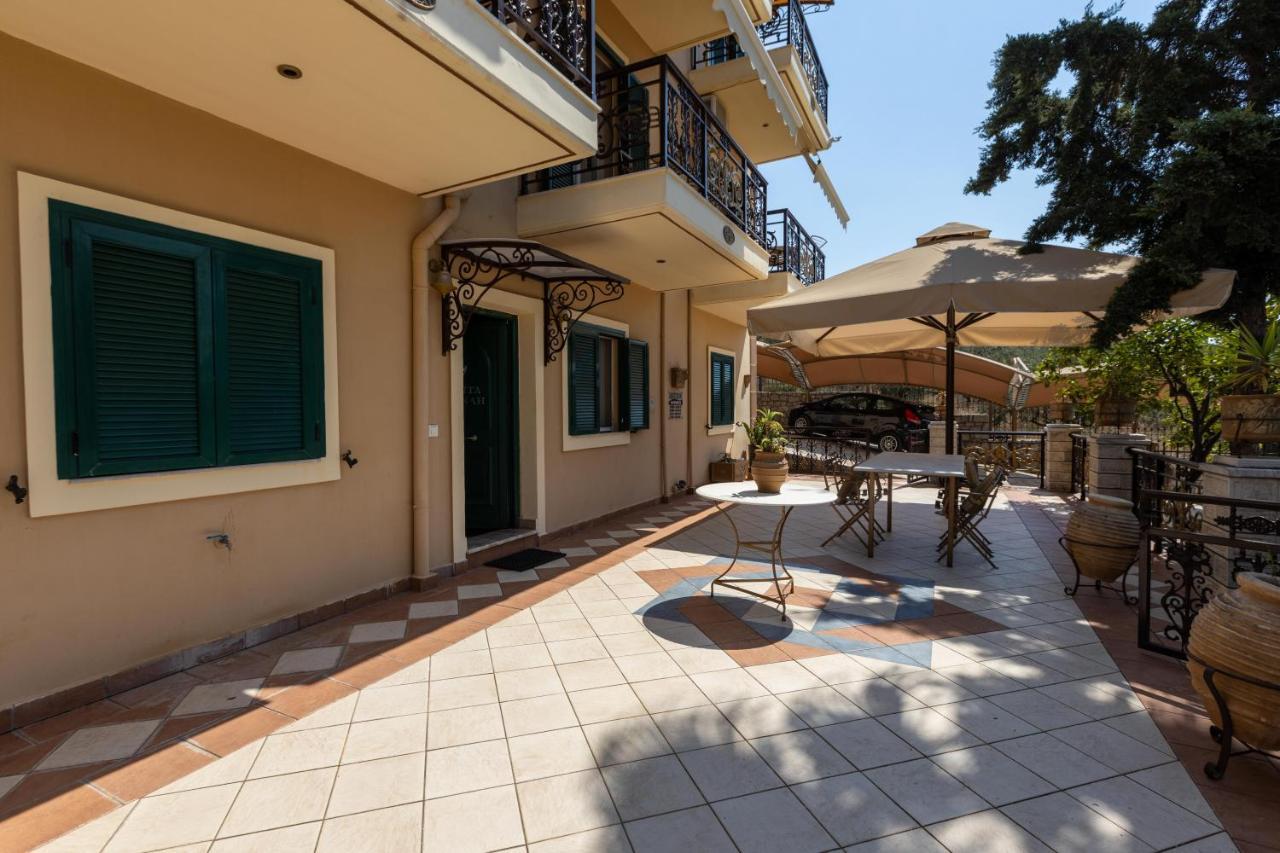 Amfitrion Apartment Gythio Ngoại thất bức ảnh