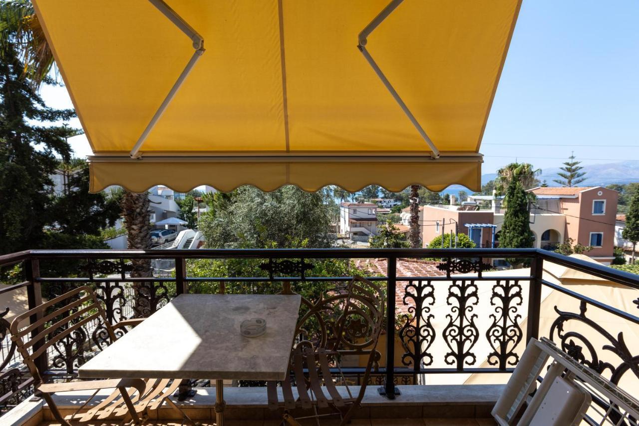 Amfitrion Apartment Gythio Ngoại thất bức ảnh