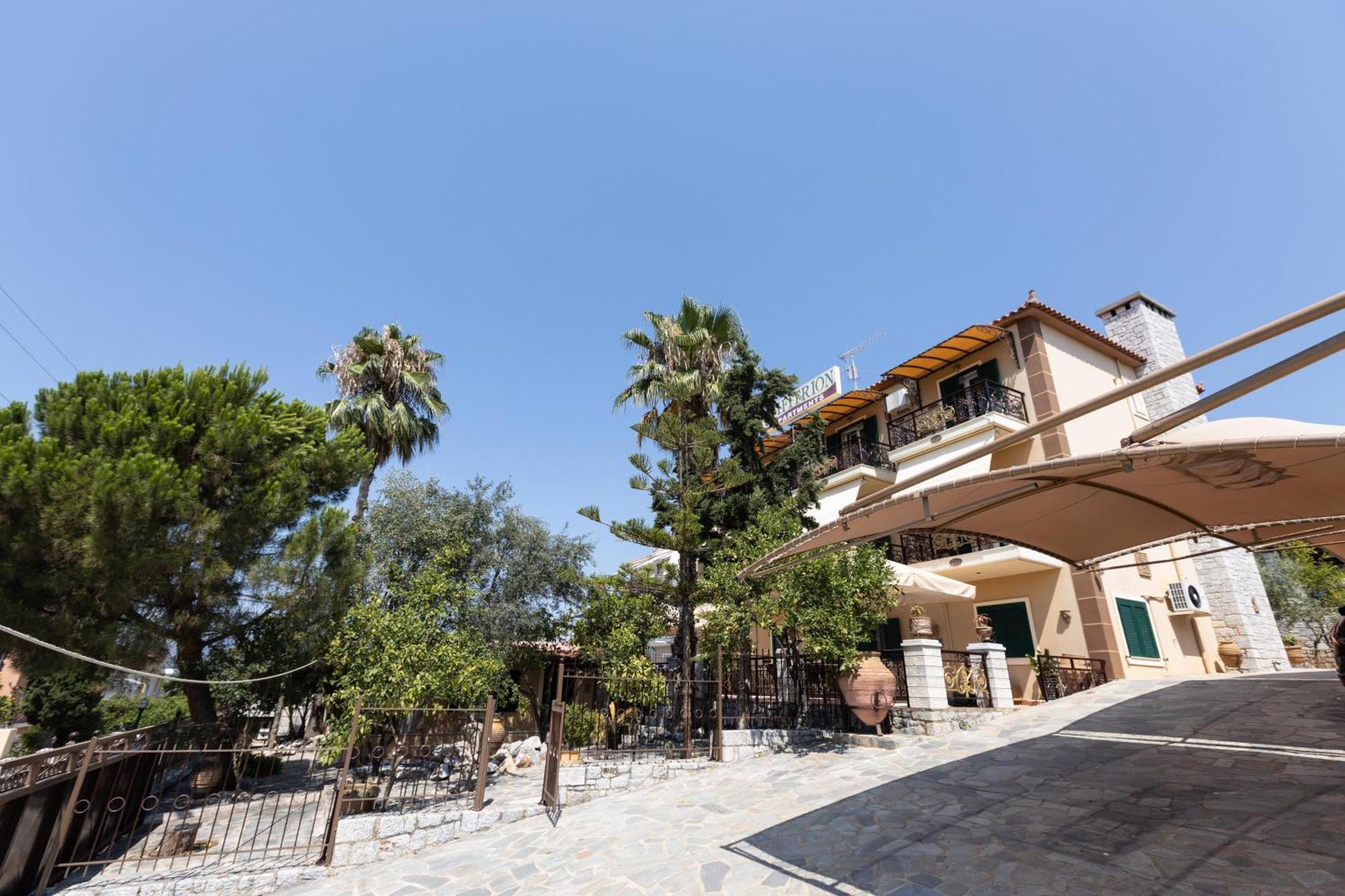 Amfitrion Apartment Gythio Ngoại thất bức ảnh
